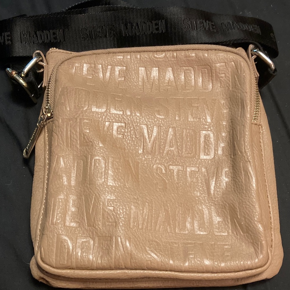 Steve Madden Embossed Tan Messenger Bag